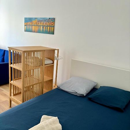 Studio 2 Etoiles A Menton Pour 4 Personnes Eksteriør bilde