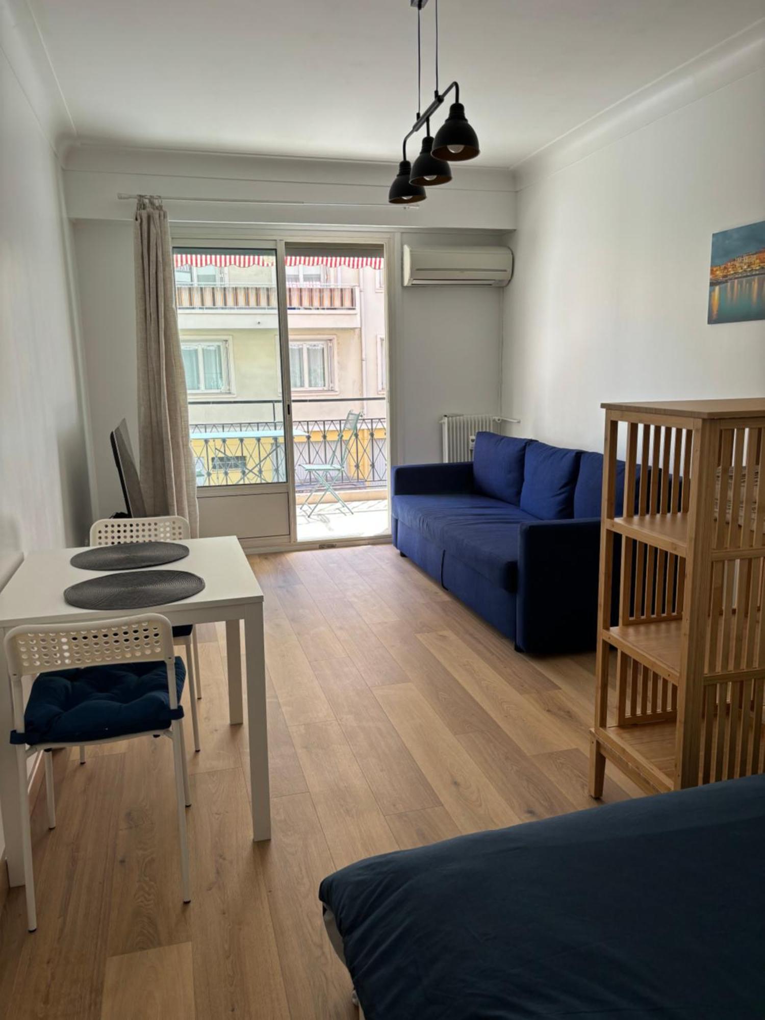 Studio 2 Etoiles A Menton Pour 4 Personnes Eksteriør bilde